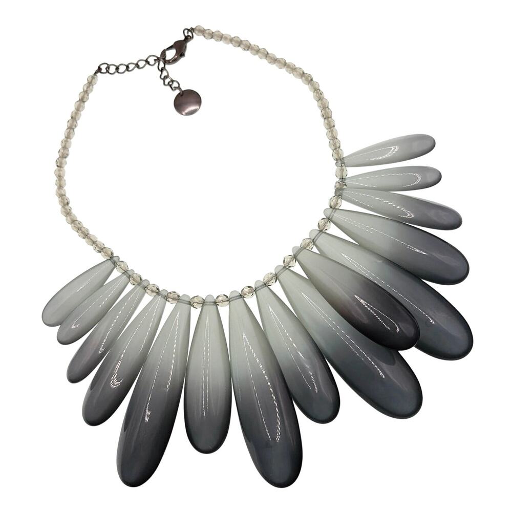 Pono Made in Italy 20” Gray Lucite Statement Necklace